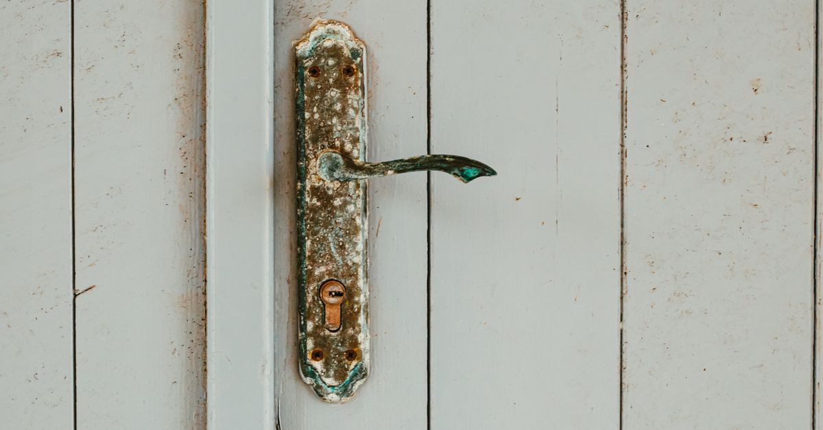 Mortise Lock vs. Cylindrical Lock: Which Is on Your Old San Antonio Home? — Pro San Antonio Locksmith